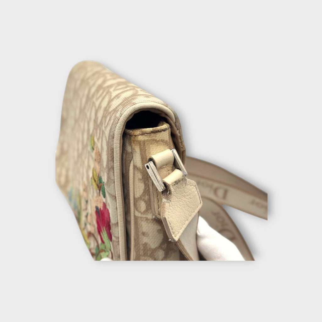 Dior Trotter Flower Embroidery Shoulder Bag CD Hardware Canvas Leather Beige 【B】