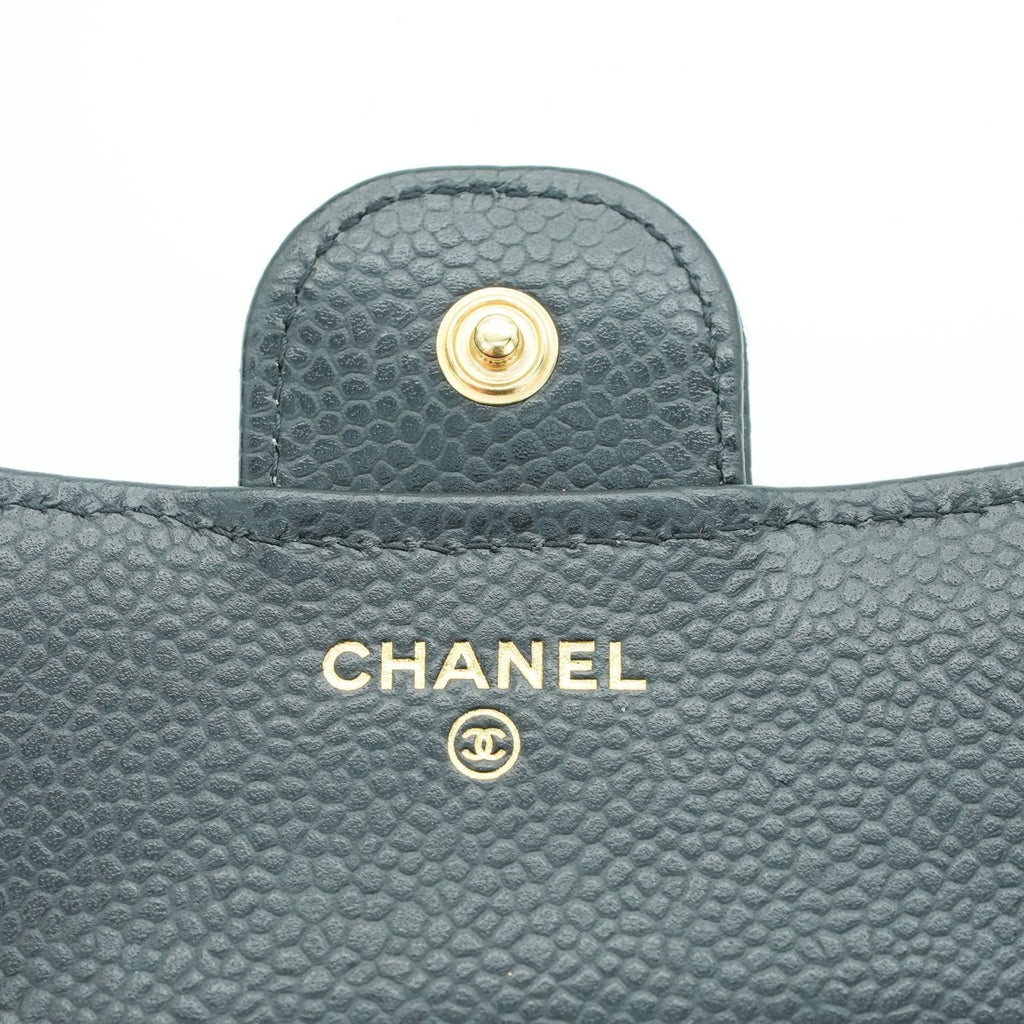 CHANEL Matelasse Bifold Wallet with Bill Compartment and Card Case Black
