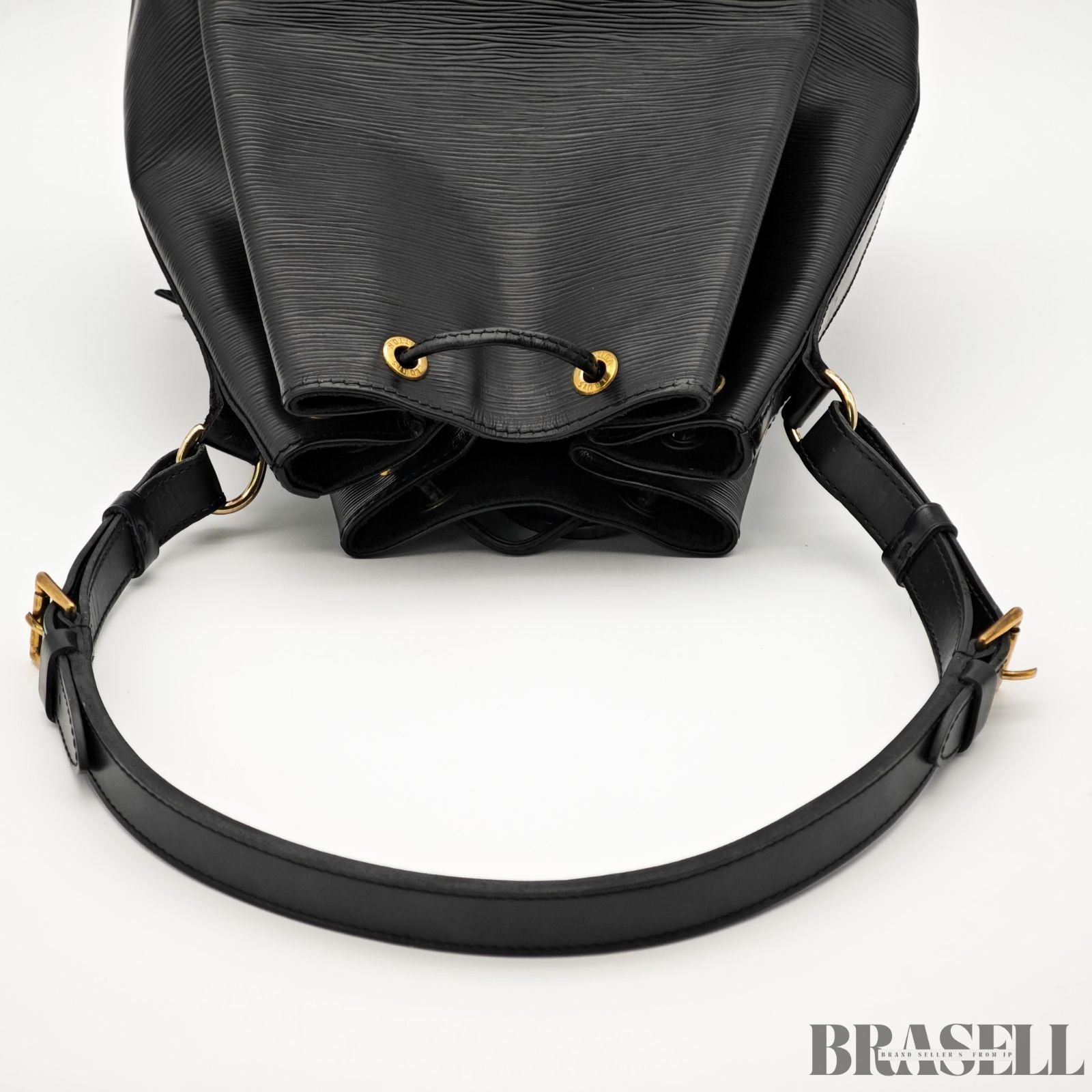 LOUIS VUITTON LV Noe Epi Shoulder Bag M59002 Epi Leather Black VI0963