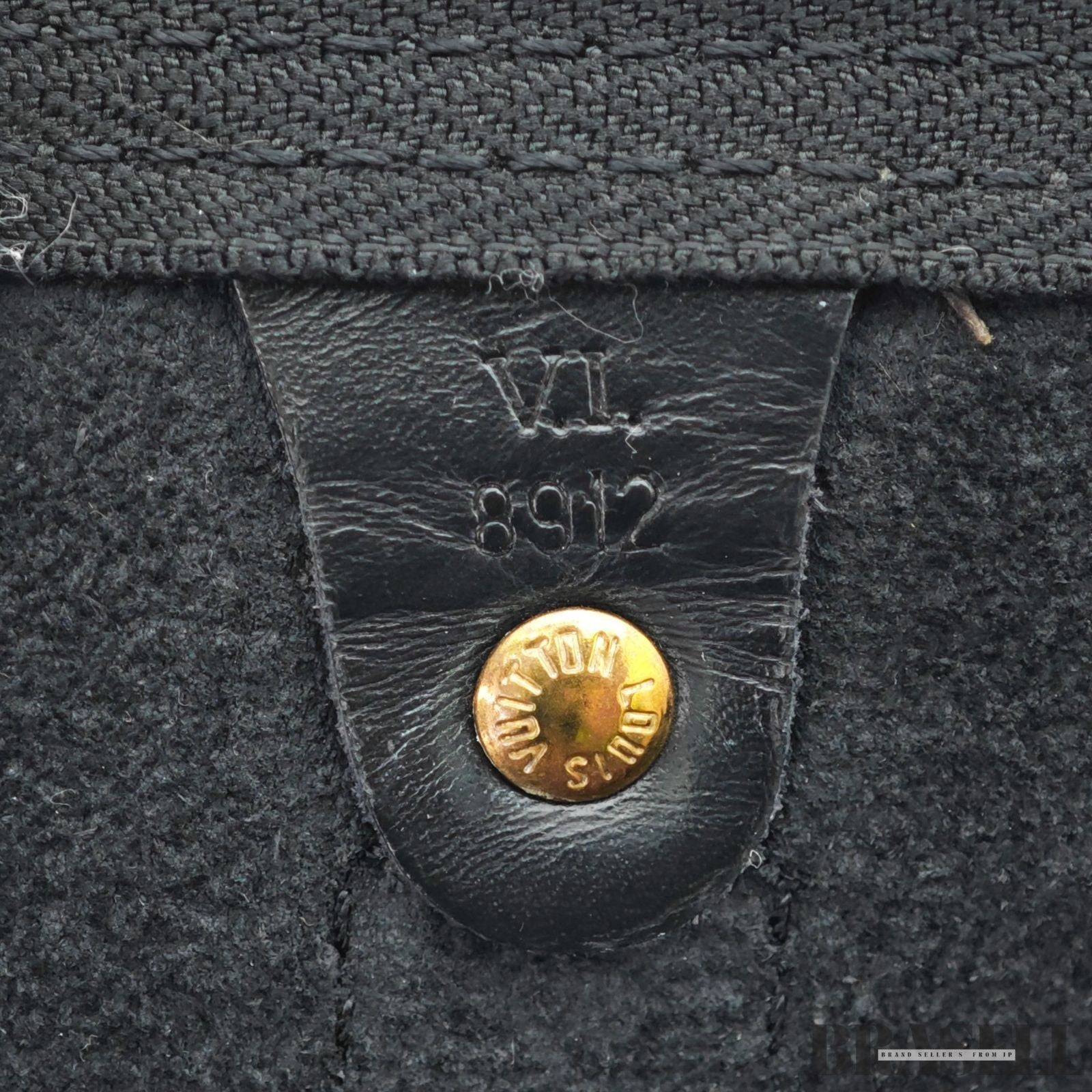 Louis Vuitton Epi Keepall 55 Black Embossed Logo Boston Bag M59142 Epi Leather
