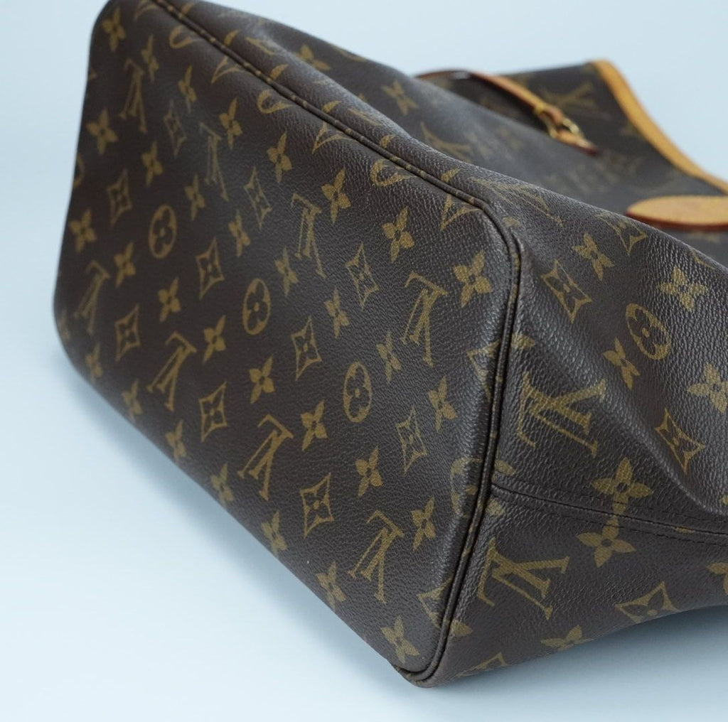 LOUIS VUITTON Monogram Neverfull MM Pivoine Tote Bag with Pouch M41178