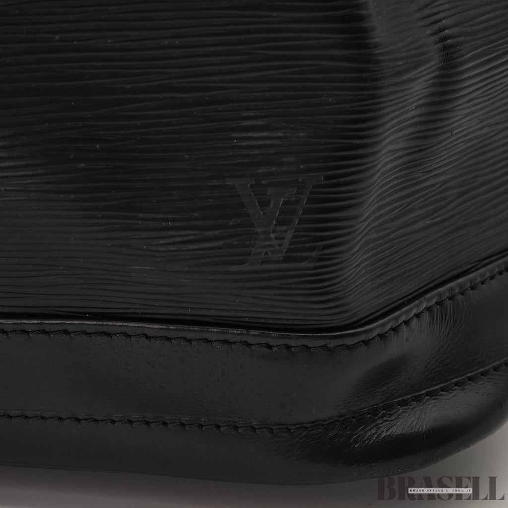 LOUIS VUITTON LV Noe Epi Shoulder Bag M59002 Epi Leather Black VI0963