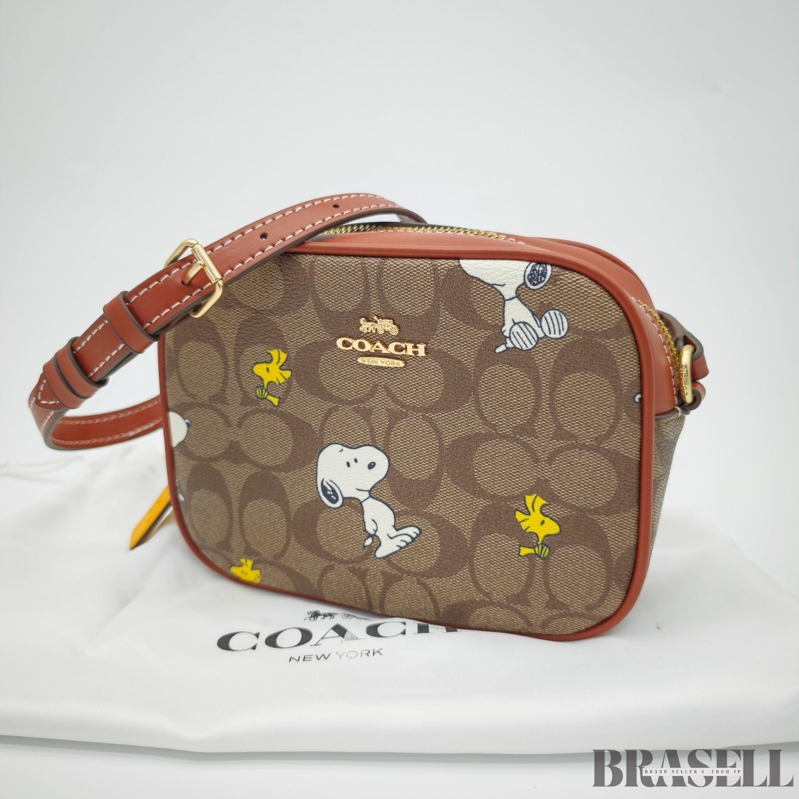 COACH Signature Snoopy Collaboration CF428 Compact Bag Cute Character Khaki