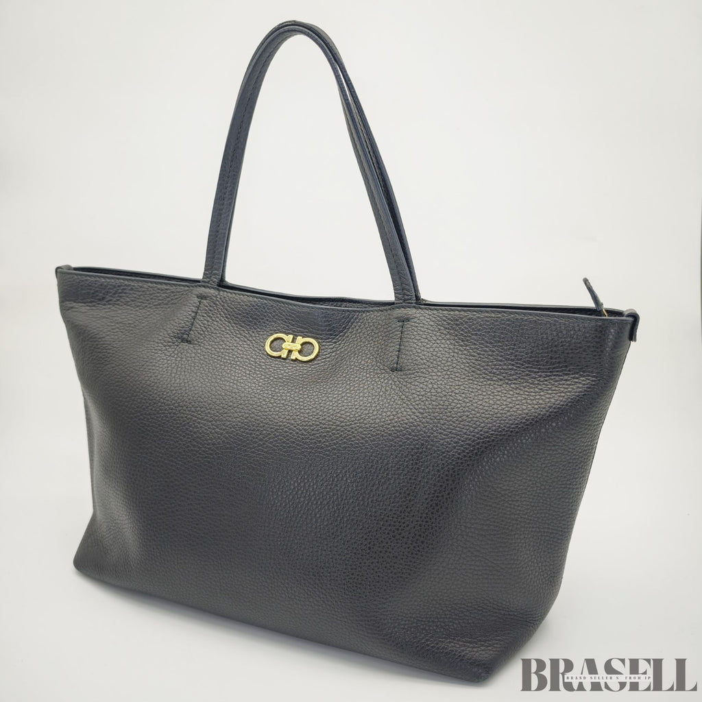 Ferragamo Gancini Tote Bag Black color Leather Women's