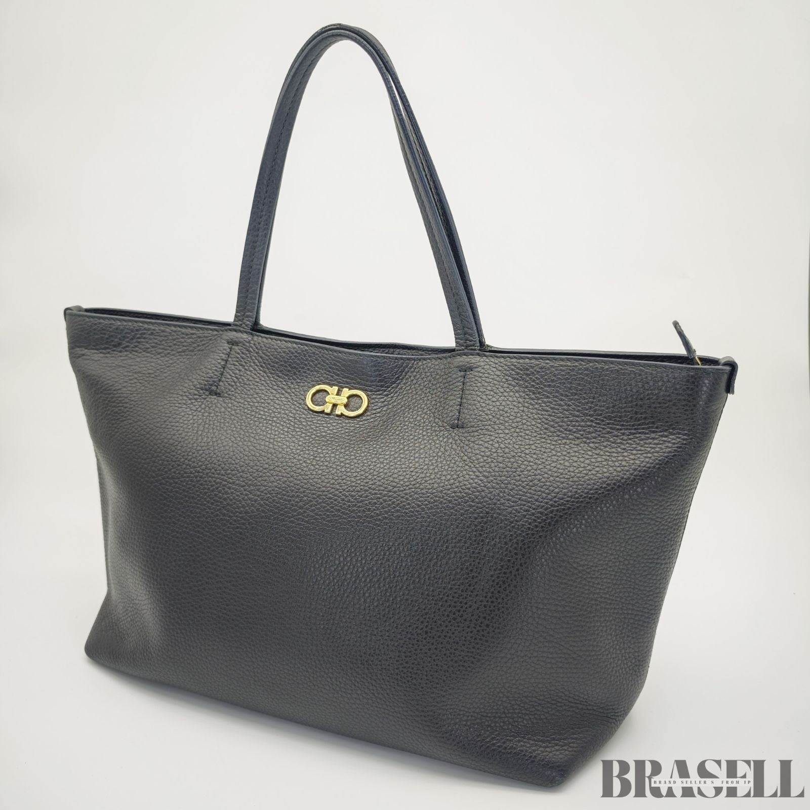 Ferragamo Gancini Tote Bag Black color Leather Women's