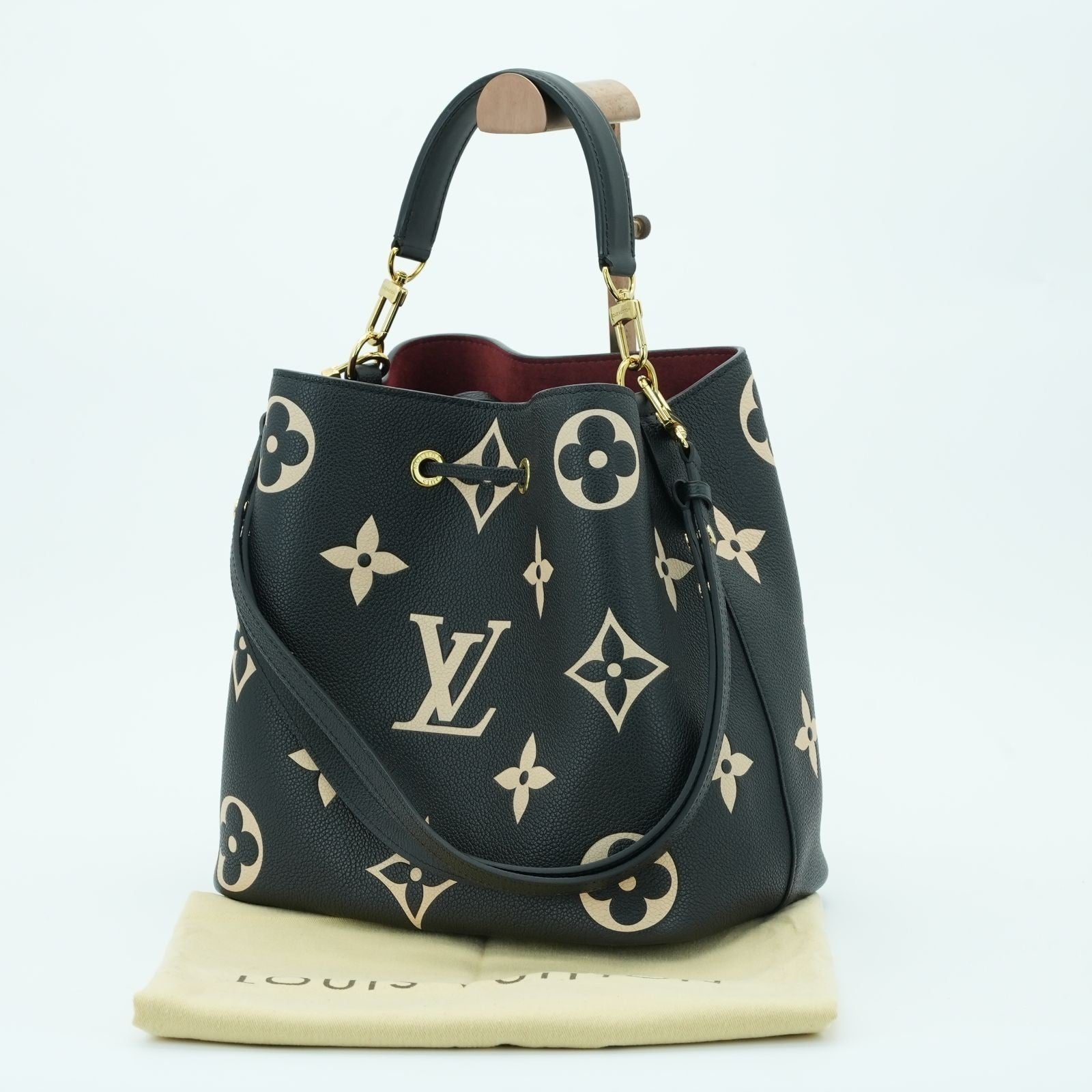 LOUIS VUITTON NeoNoe MM M45497 Handbag with Pouch 2-Way Shoulder Bag Black