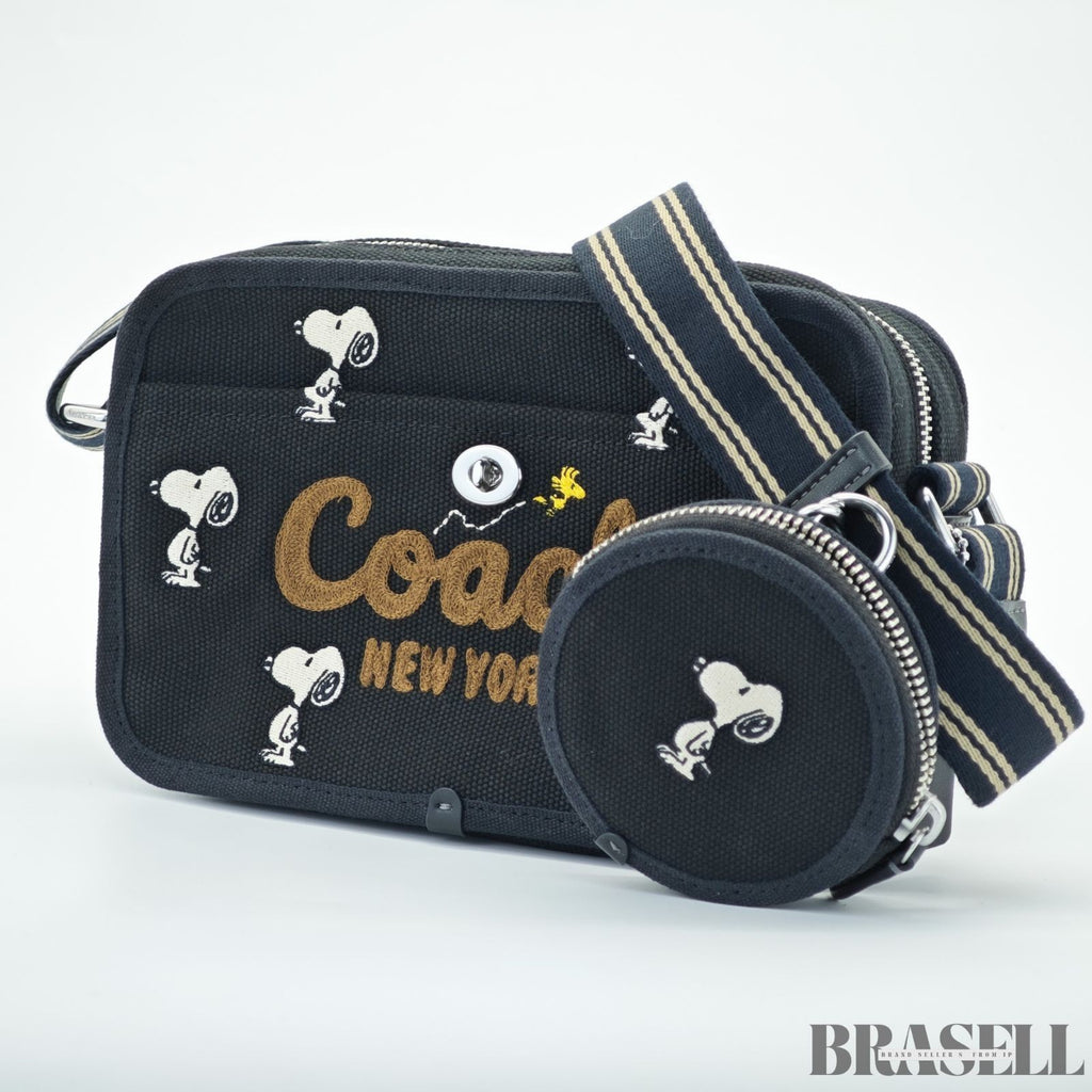 COACH Cargo Camera Bag with Snoopy Print Compact Bag Black