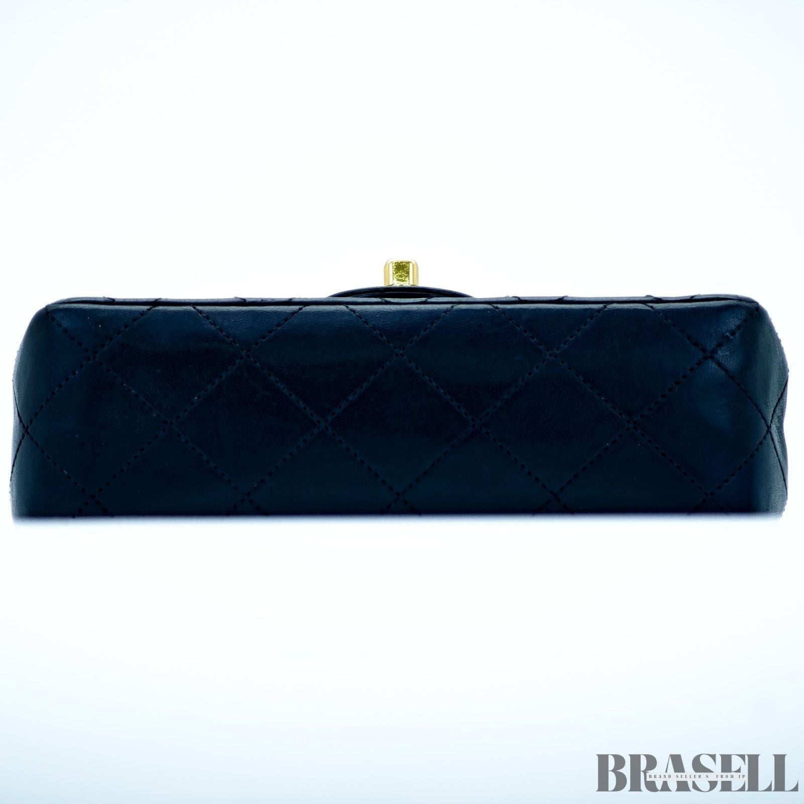 Chanel Mini Matelassé Lambskin Chain Shoulder Bag A01115 Flap Black Woman