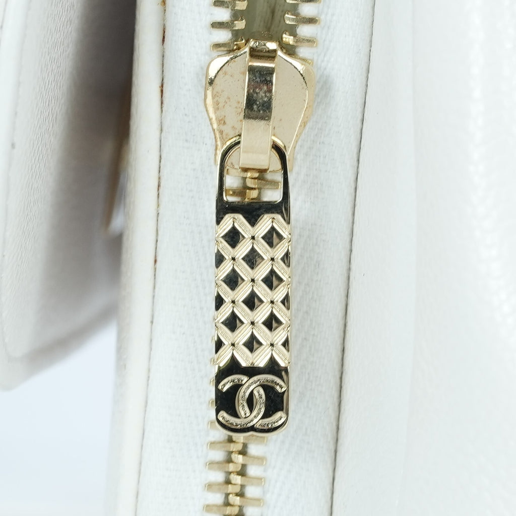 Last Sale CHANEL Matelasse Affinity 2Way Shoulder Bag Caviar calfskin White