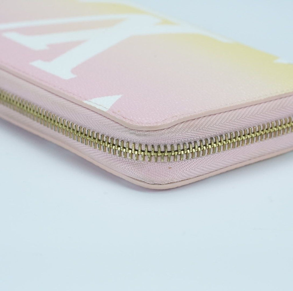 LOUIS VUITTON By the Pool Zippy Wallet M80361 Long Wallet Light Pink