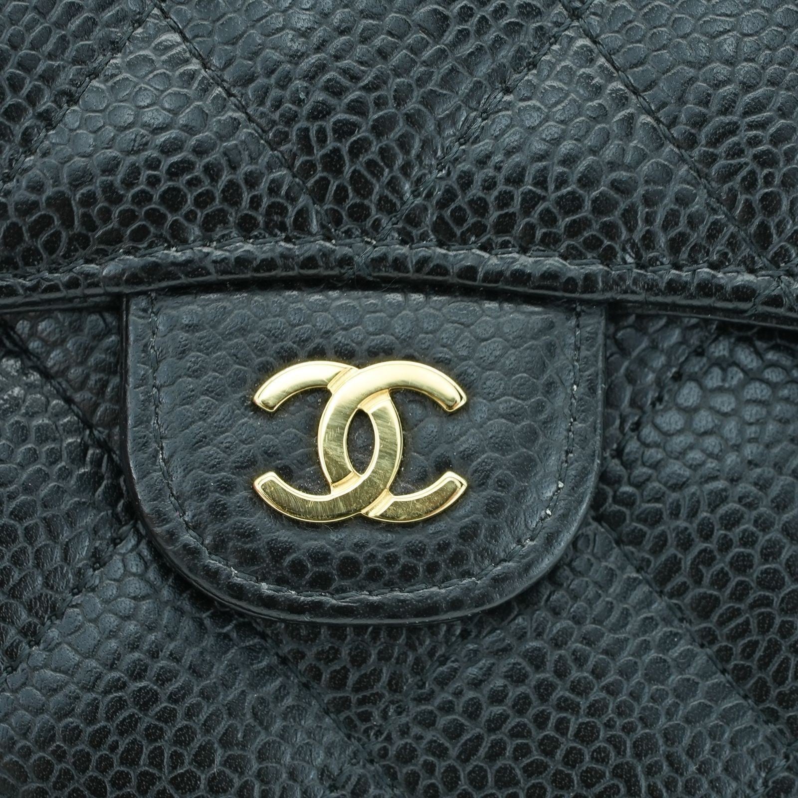 CHANEL Matelasse Bifold Wallet with Bill Compartment and Card Case Black
