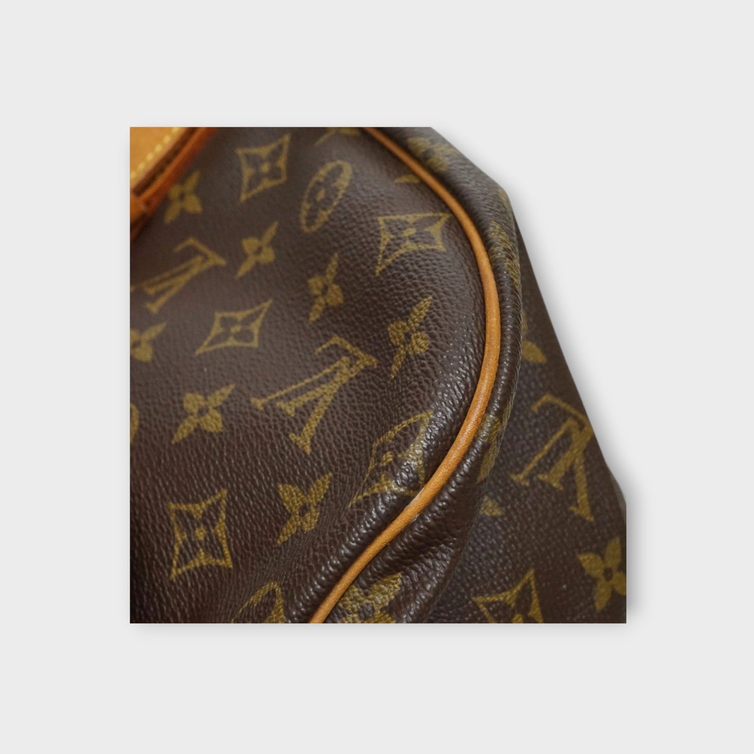 Louis Vuitton M42254 Saumur 35 Shoulder Bag Crossbody Brown 【B】