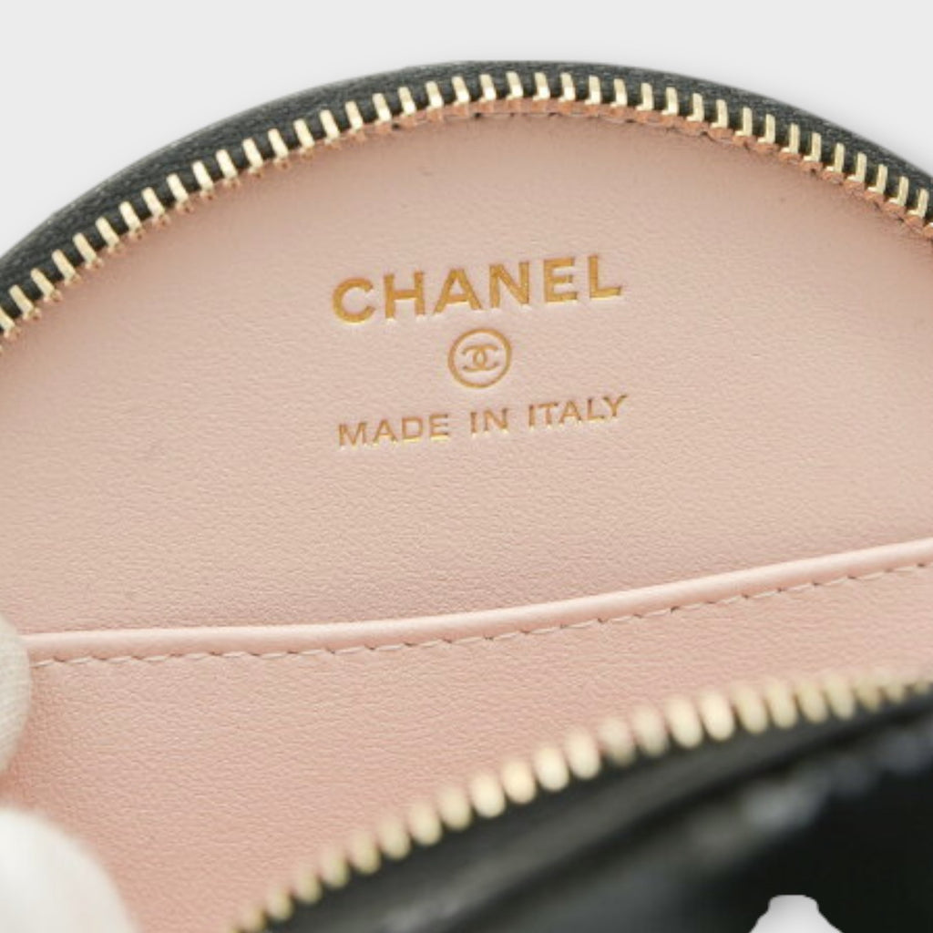 Chanel Matelasse Round Chain Shoulder Bag in Calfskin Black AP2502
