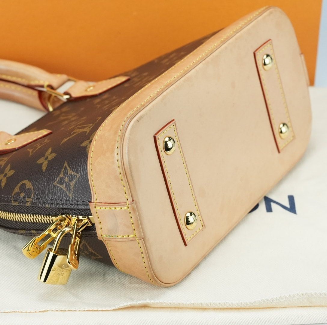 LOUIS VUITTON Monogram Alma BB Handbag M53152 Padlock Key