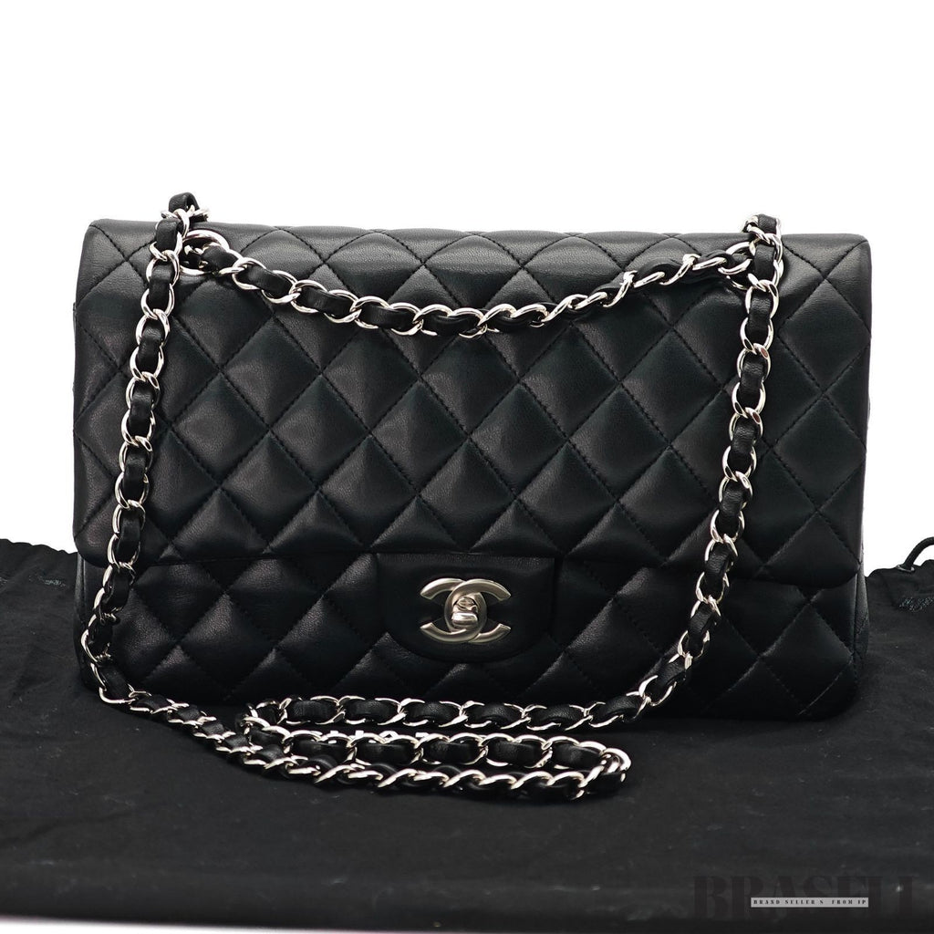 CHANEL Matelasse Classic Flap 25 A01112 Black Shoulder Bag w/ Dust Bag Card