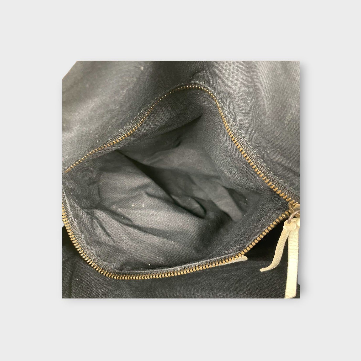 Balenciaga 2Way Handbag Shoulder Bag White Leather Zip 【B】