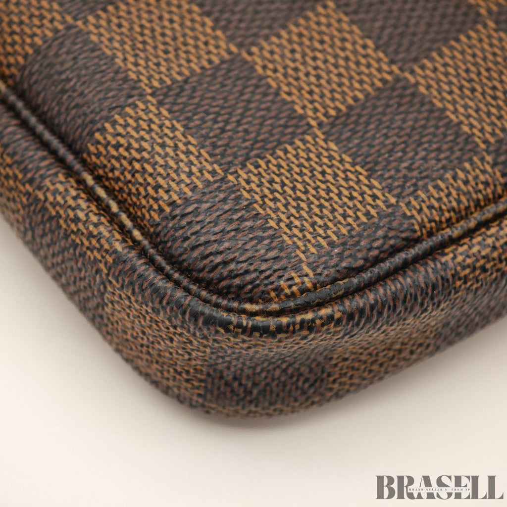 LOUIS VUITTON Damier Ebene Mini Pochette Accessoires Pouch N58009 Auth Brown