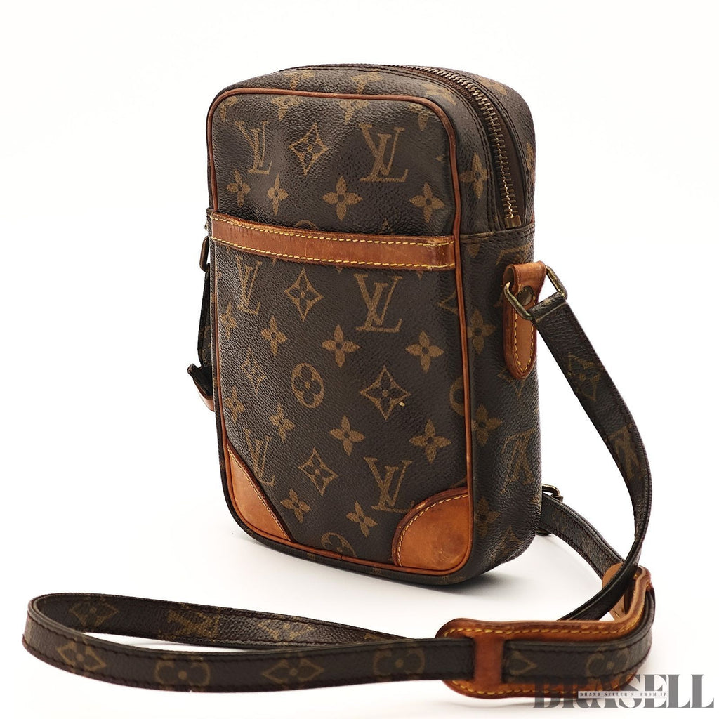 Louis Vuitton Monogram Danube M45266 SL8909 Shoulder Bag Small Vertical Brown
