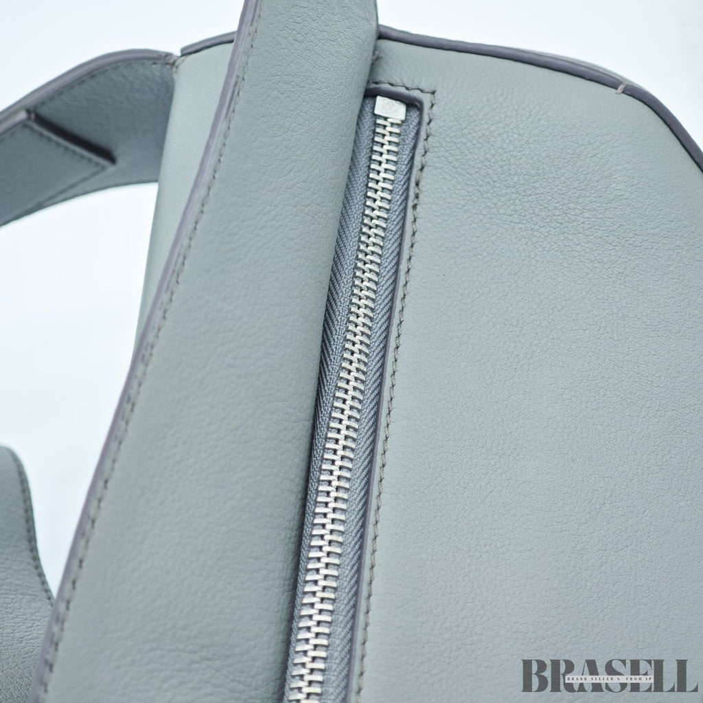 LOEWE Puzzle Bum Bag Small B510P35X09 Unique Cube-shaped Body/Shoulder Bag Gray