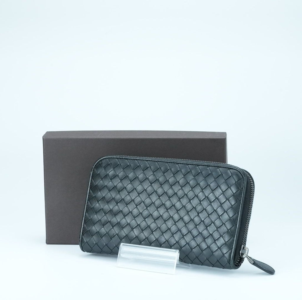 BOTTEGA VENETA Intrecciato Long Wallet Black for Men and Women