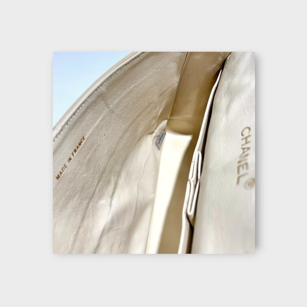 Chanel Classic Double Flap Bag 25 Beige Lambskin with Chain Strap and CC Logo【B】