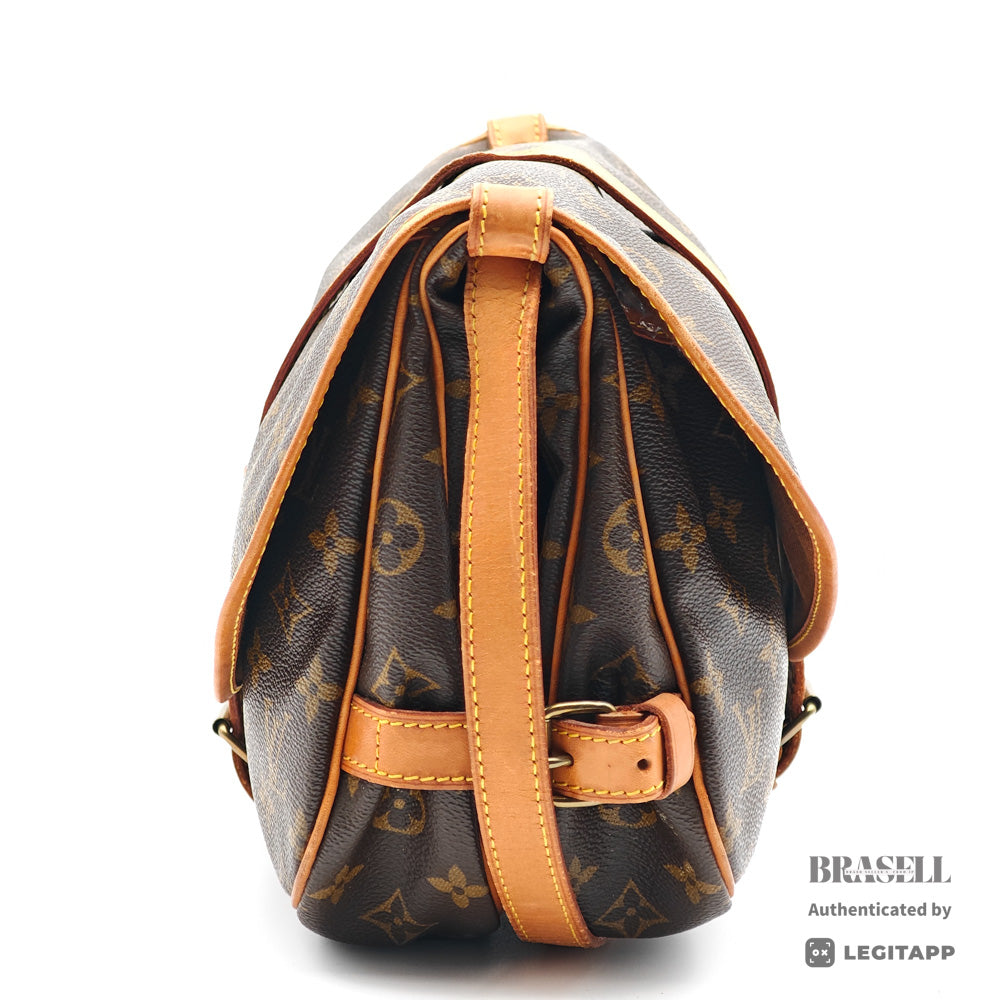 LOUIS VUITTON Saumur 30 Monogram Canvas Crossbody Bag M42256 【ImportFeeFREE】