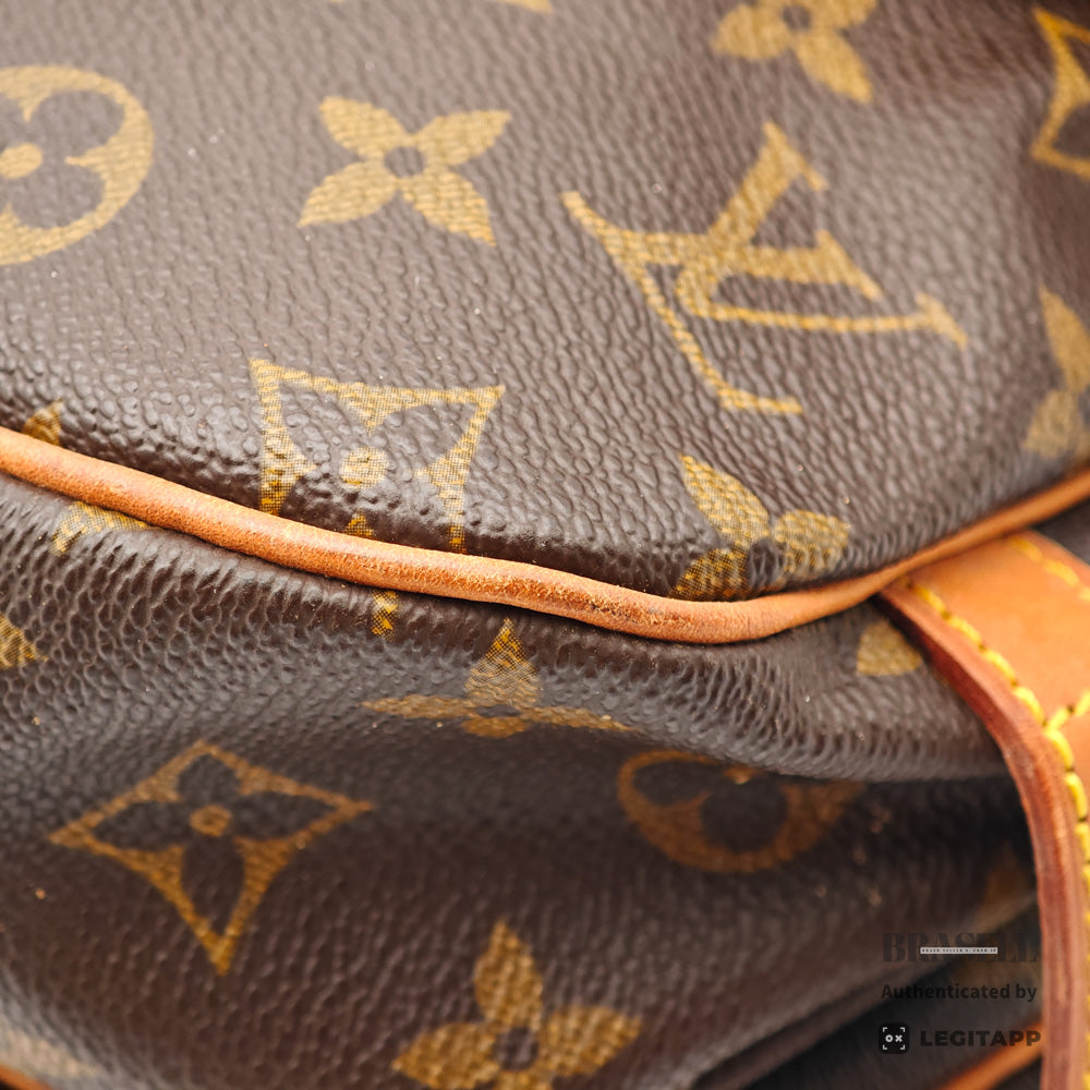 LOUIS VUITTON Saumur 30 Monogram Canvas Crossbody Bag M42256 【ImportFeeFREE】
