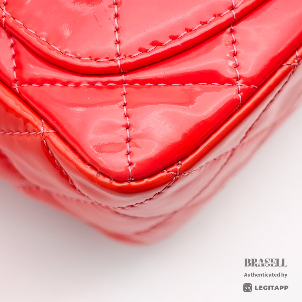 Chanel Mini Matelasse Chain Shoulder Bag Patent Leather Red【ImportFeeFREE】