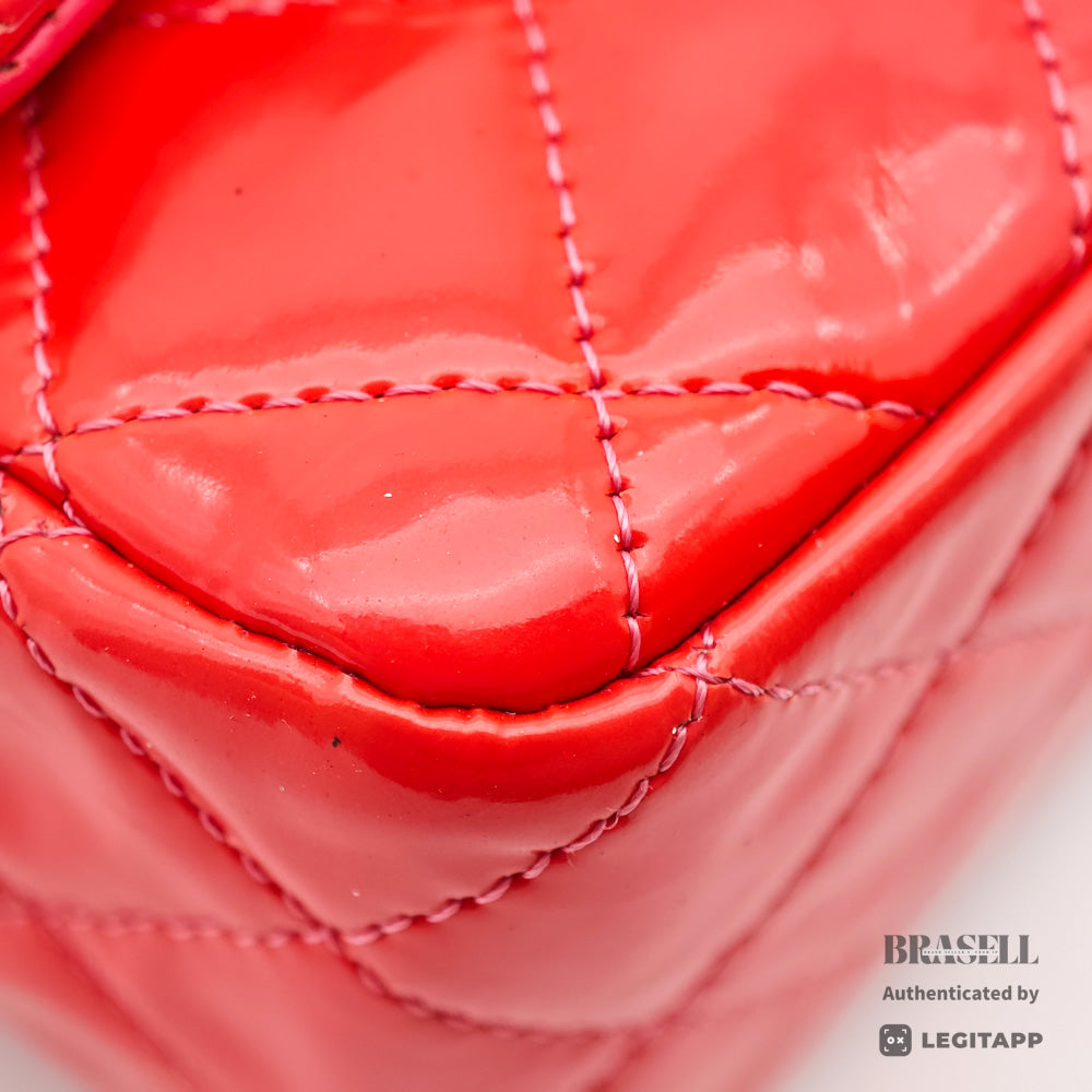 Chanel Mini Matelasse Chain Shoulder Bag Patent Leather Red【ImportFeeFREE】
