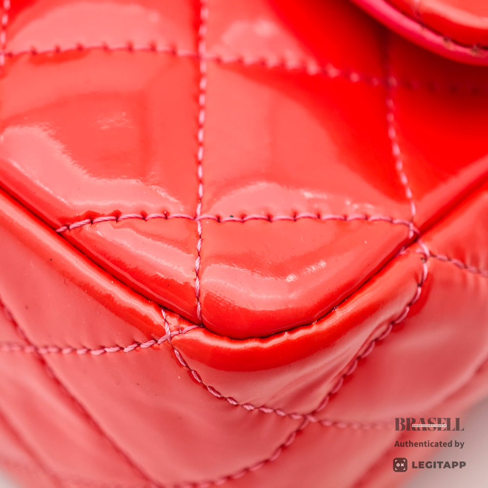 Chanel Mini Matelasse Chain Shoulder Bag Patent Leather Red【ImportFeeFREE】