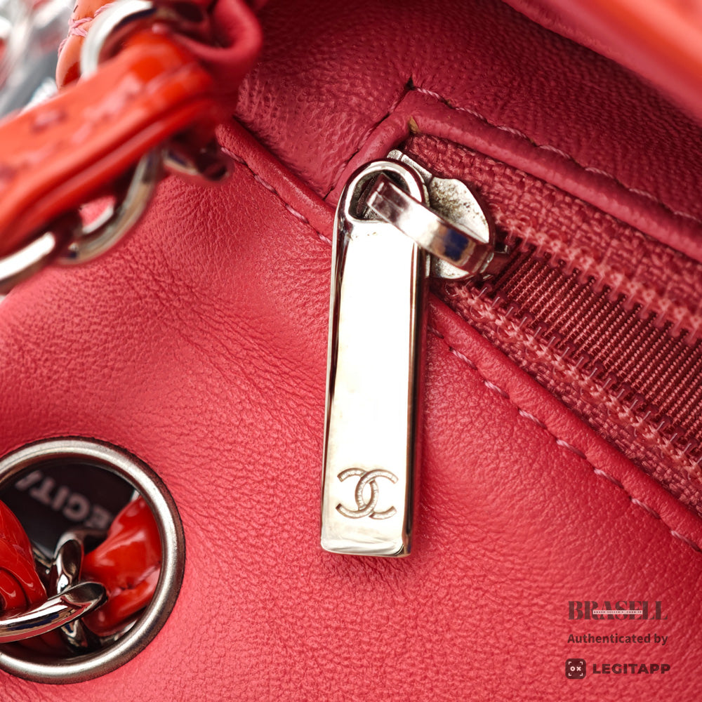 Chanel Mini Matelasse Chain Shoulder Bag Patent Leather Red【ImportFeeFREE】