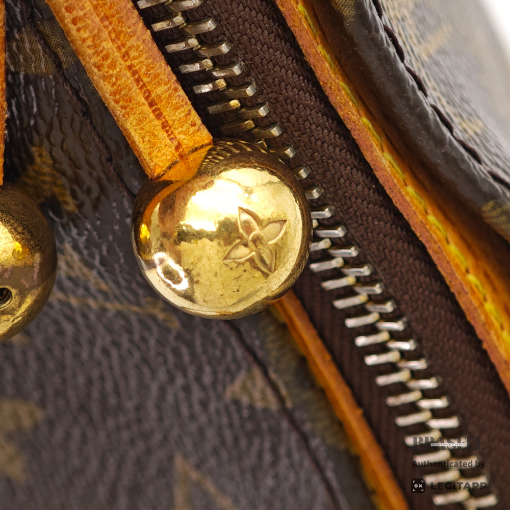 LOUIS VUITTON Popincourt Haut Monogram Canvas Shoulder Bag 【ImportFeeFREE】