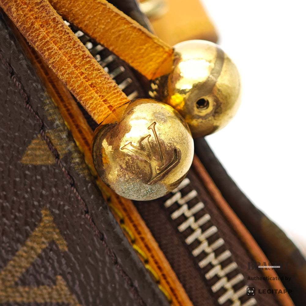 LOUIS VUITTON Popincourt Haut Monogram Canvas Shoulder Bag 【ImportFeeFREE】