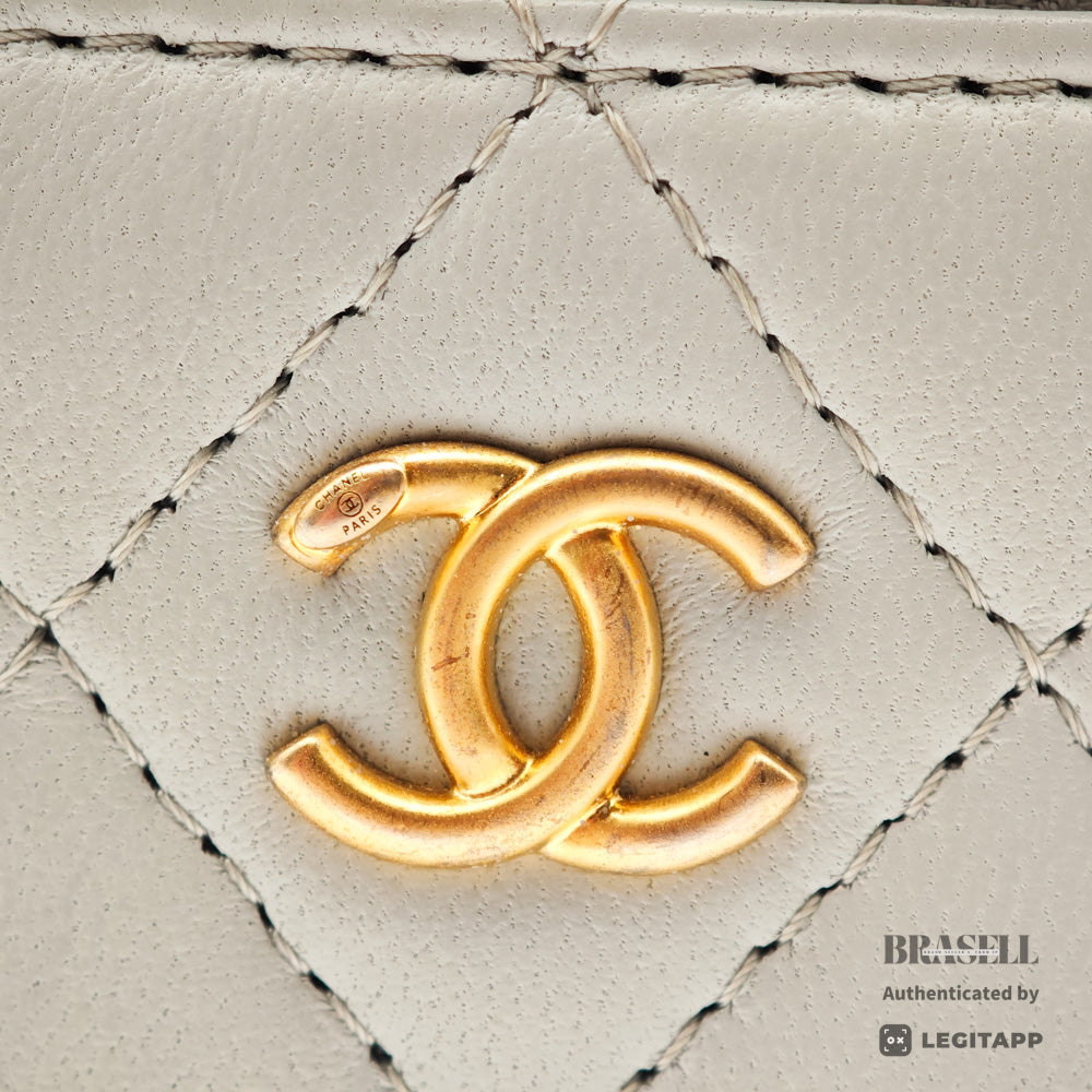 CHANEL Small Vanity Case Matelasse Lambskin Chain Shoulder Bag【ImportFeeFREE】