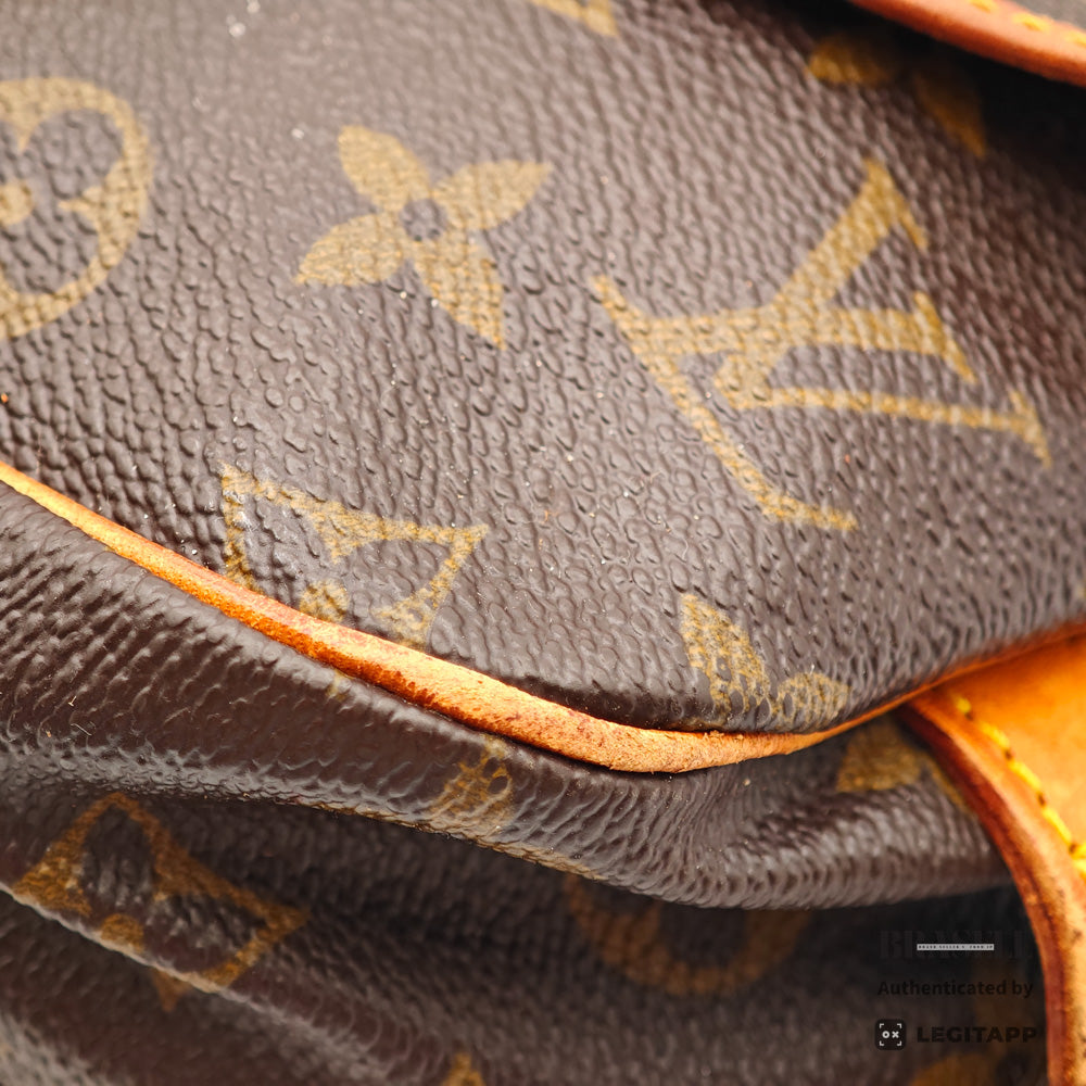 LOUIS VUITTON Saumur 30 Monogram Canvas Brown Shoulder Bag 【ImportFeeFREE】