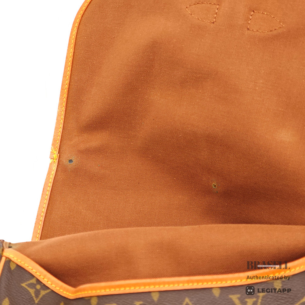 LOUIS VUITTON Saumur 30 Monogram Canvas Brown Shoulder Bag 【ImportFeeFREE】