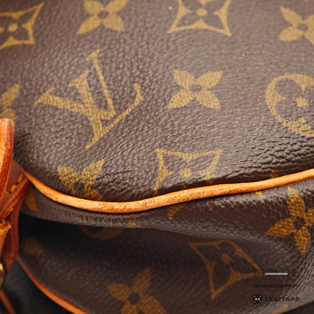 LOUIS VUITTON Saumur 30 Monogram Canvas Brown Shoulder Bag 【ImportFeeFREE】