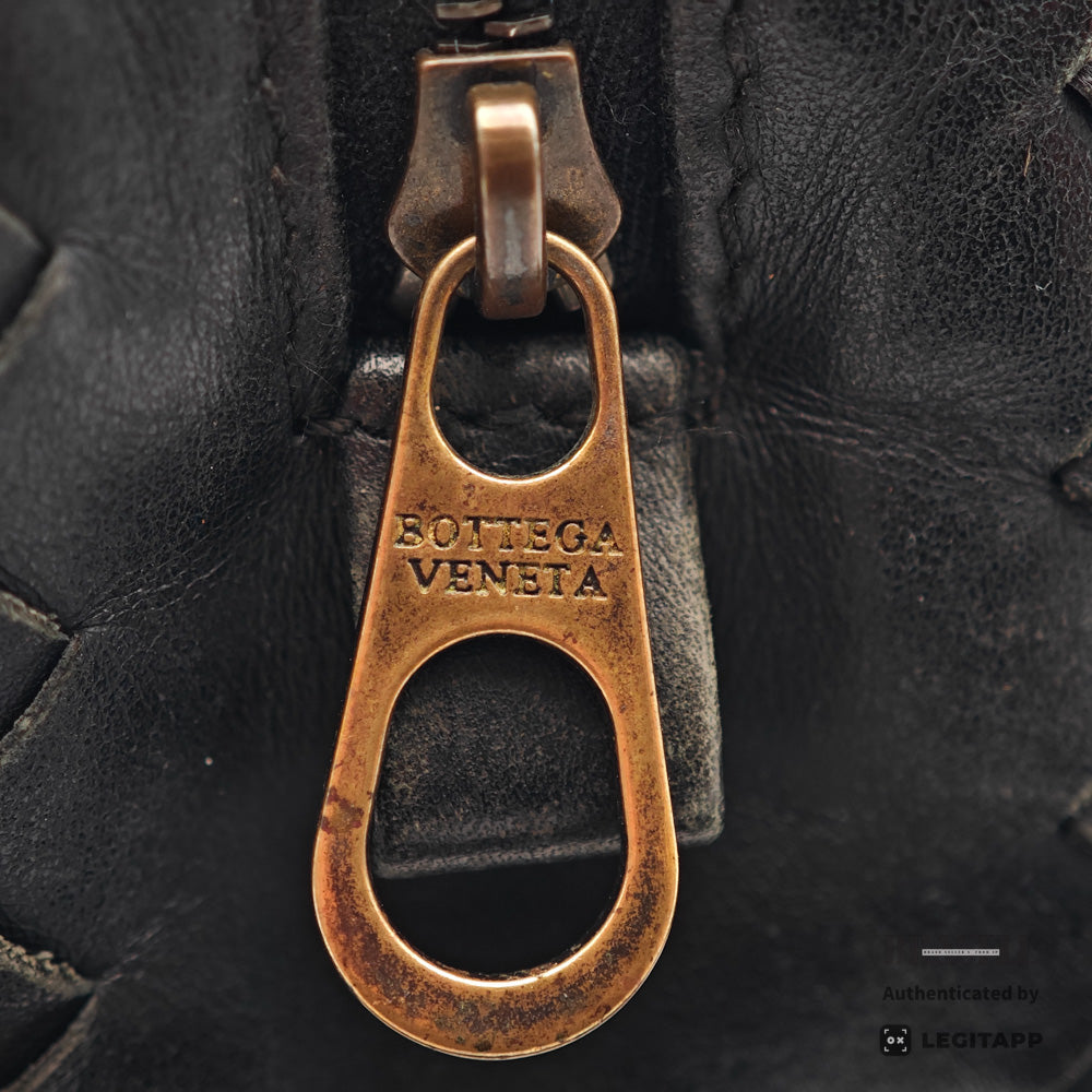 BOTTEGA VENETA Leather Clutch Bag 【ImportFeeFREE】