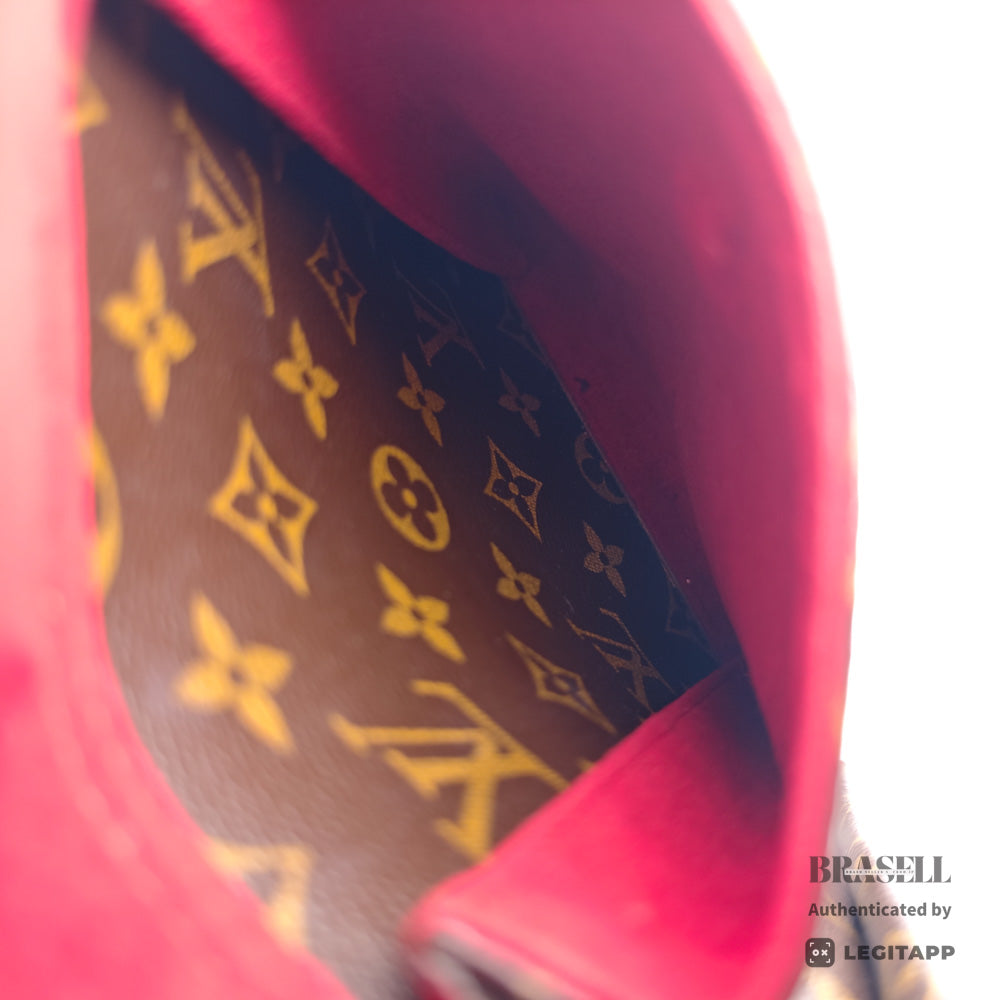 LOUIS VUITTON Multipli Cite Monogram Canvas Brown Shoulder Bag 【ImportFeeFREE】