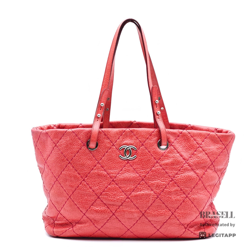 CHANEL On The Road Matelasse Coco Mark Tote Bag Red【ImportFeeFREE】