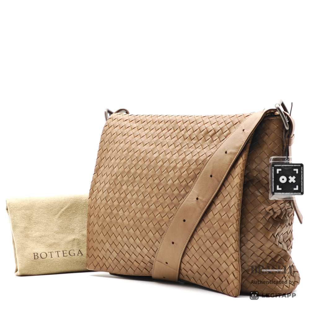 BOTTEGAVENETA 161314 VQ131 2802 EPEV 2010 8822 B Shoulder Bag Leather Unisex