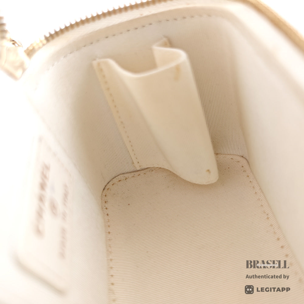 CHANEL Mini Matelasse Lambskin Leather Shoulder Bag