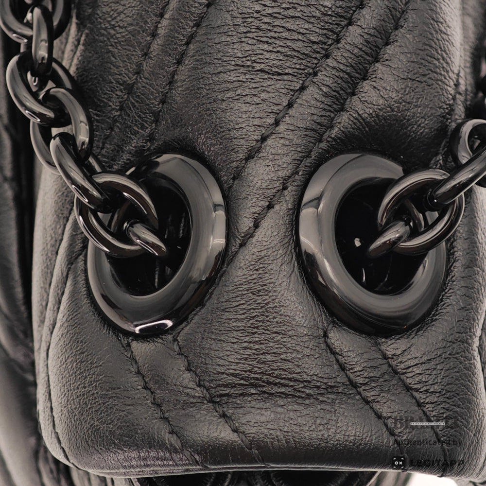GUCCI GG Marmont Medium Black Leather Shoulder Bag 【ImportFeeFREE】