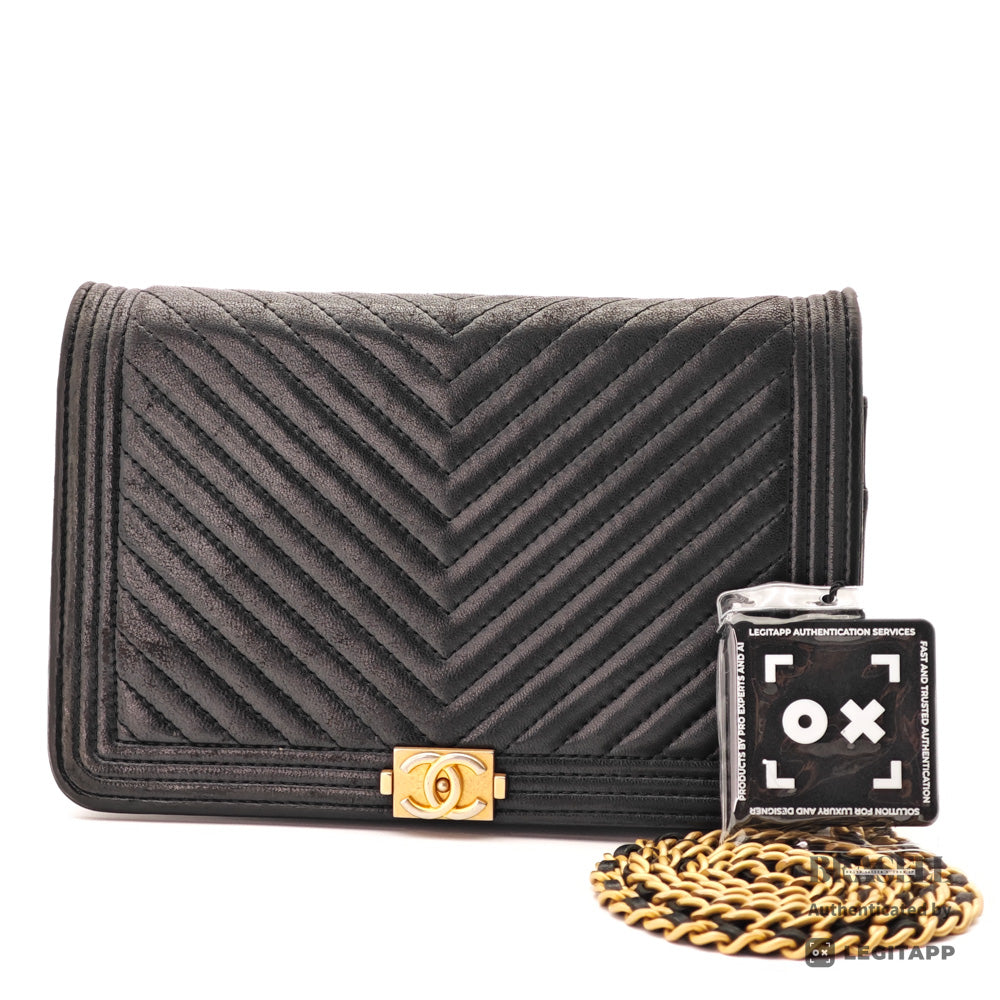CHANEL Boy Chanel Lambskin V-Stitch Chain Wallet Shoulder Bag 【ImportFeeFREE】