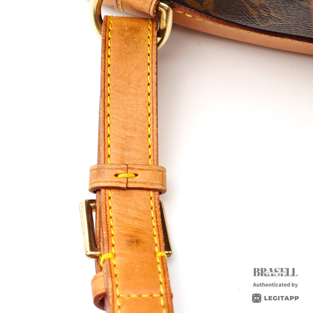 LOUIS VUITTON Montsouris MM Monogram Canvas Backpack M51136 【ImportFeeFREE】